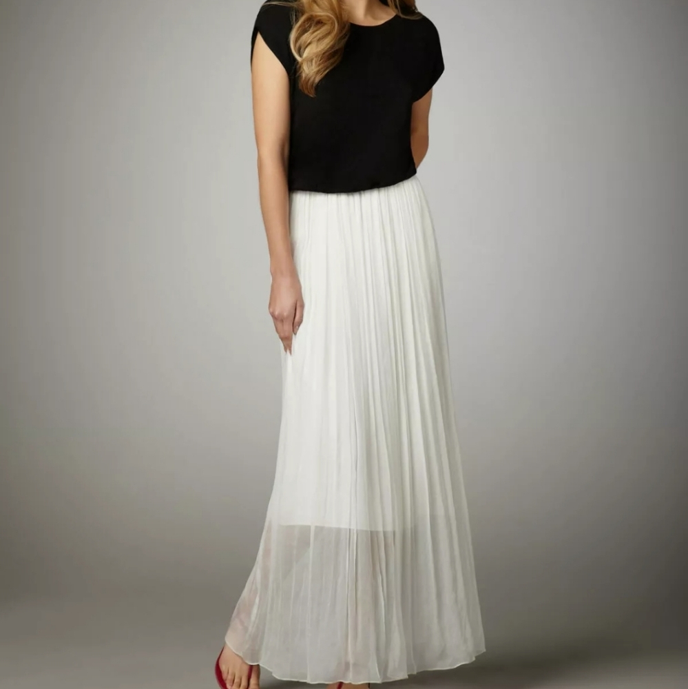 COPY - Alice + Olivia Black White Combo Illusion Maxi XS